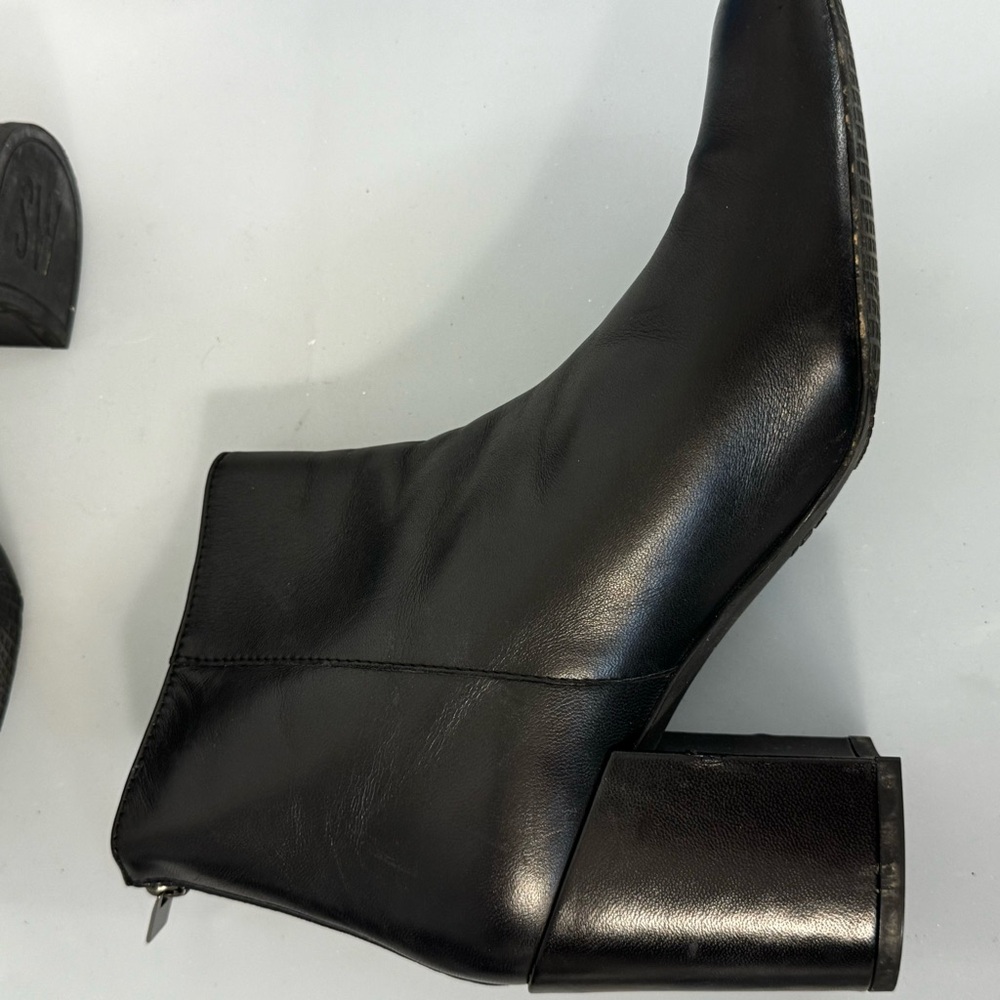 Stuart Weitzman Bacari Bootie Block Heel Black Le… - image 4